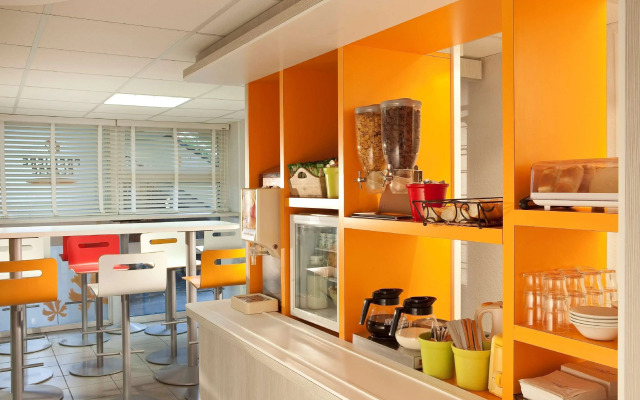 Première Classe Valenciennes Ouest - Petite Forêt