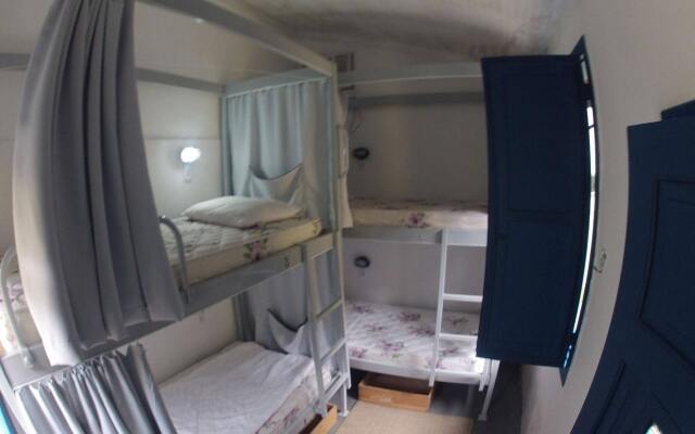 Brasileranza Hostel