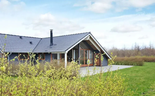 6 Person Holiday Home in Ansager