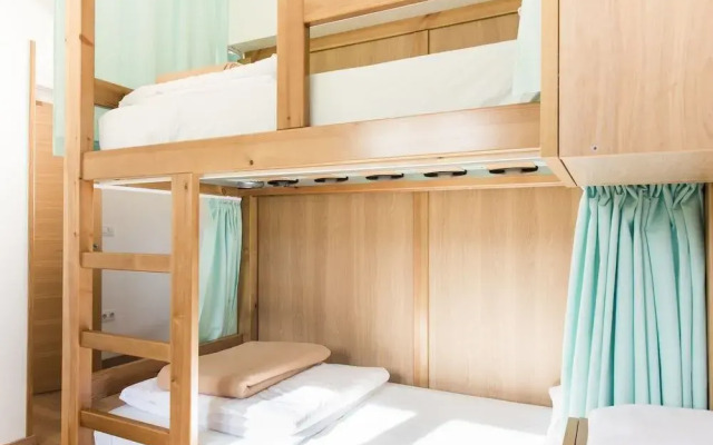 Albergue La Yalga - Hostel