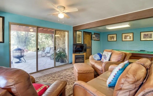 Peaceful Pinetop-lakeside Suite w/ Fire Pit!