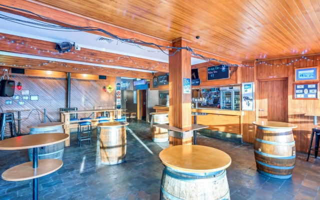 Snowy Valley - Hostel