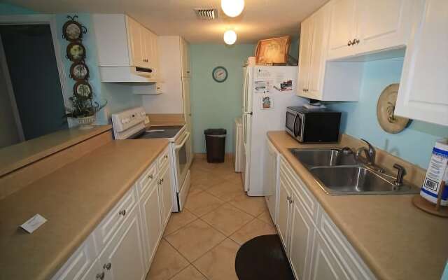 Sugar Beach 346 by RedAwning