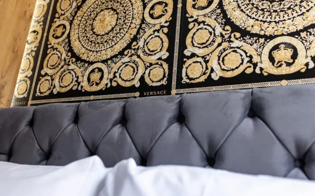 Hollywood Suite Sasco Apartments