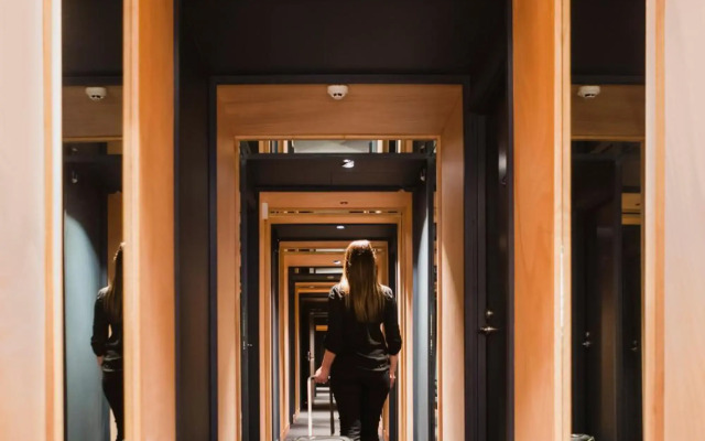 Gilmer Apartment Hotel