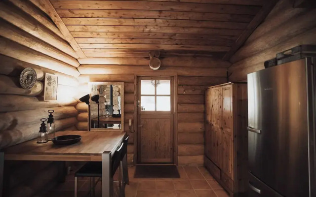 Fjordhygge, Cozy Log Retreat Near Sea & Forest - Sauna & Outdoor Living