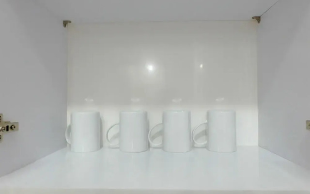 Compact Northland Apartment Near Ancol