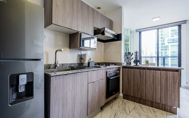 w Sophisticated 1BR w High-rise View in Calle 50