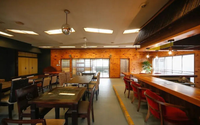 Guest House Kikusui Mount Fuji - Hostel