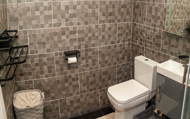 Impeccable 1-bed Apartment in Birmingham