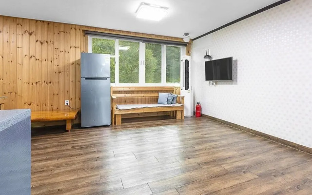 Pocheon Aleumdaun Pension