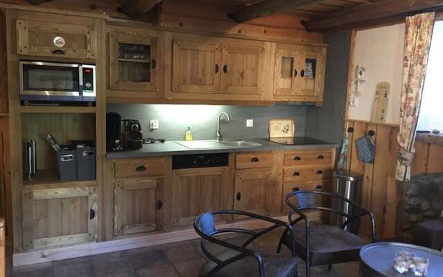 Modern Holiday Home in Servoz the Rhone Alpes With Terrace