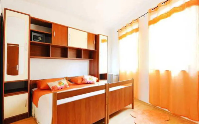 Teatro Apartments