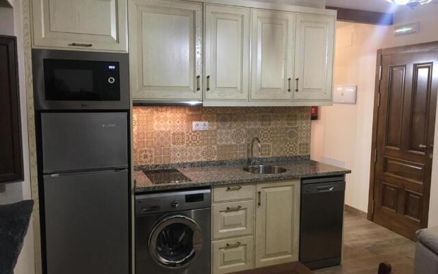 La Casa Vieja de Caneo - APARTAMENTOS RURALES 3 llaves