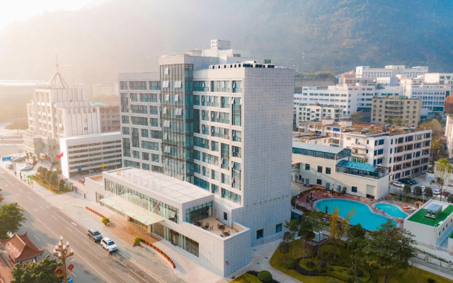 Shimian Hot Spring Hotel