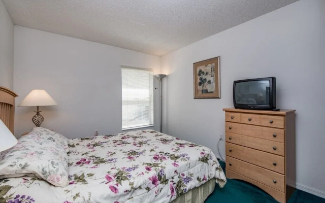 4-Bedroom Villa in Davenport 359LD