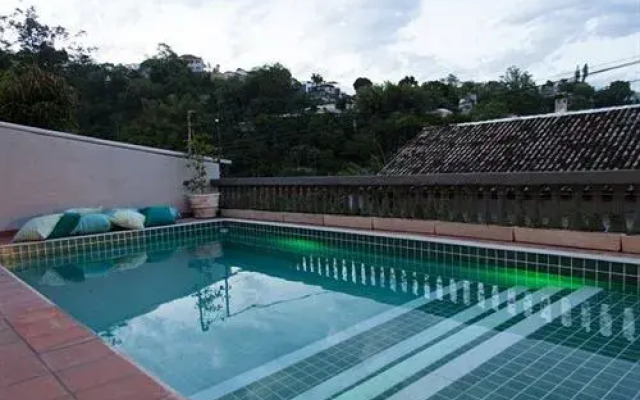 Santa Terê Hostel