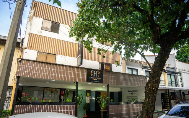 Hotel Laureles de Aburra Medellin