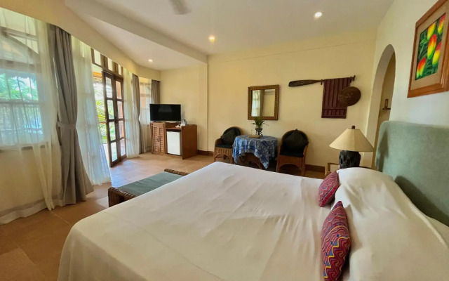 Coco Grove Beach Resort