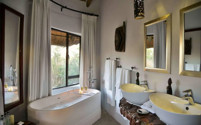 Wildtrack Safaris Eco Lodge