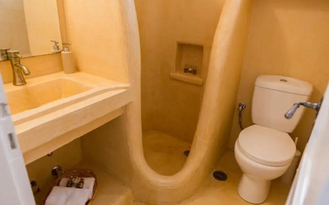 Arpistis apartments koufonisia