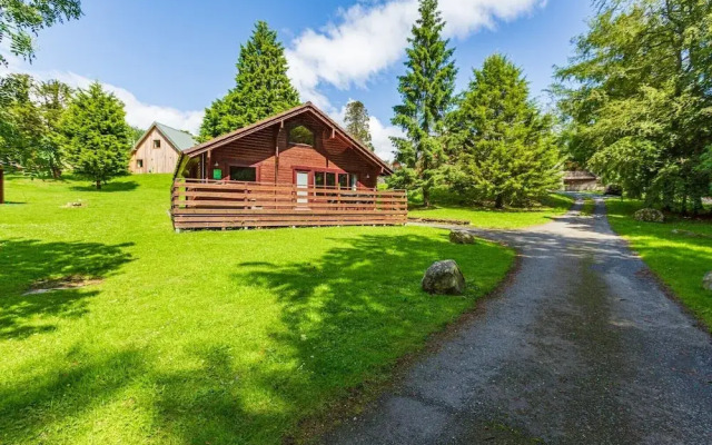 Lady Galloway Lodge 30 with Hot Tub, Newton Stewart