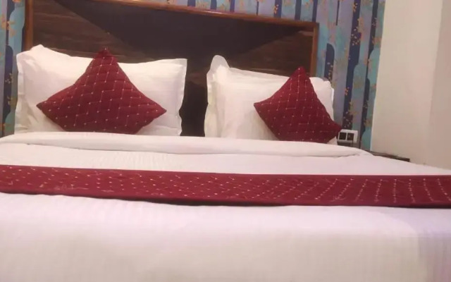 Hotel Venus Plaza - Near Delhi Airport