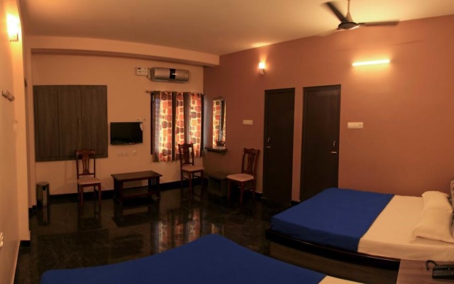 Hotel Sri Hayagriva – Guest Rooms – Srirangam