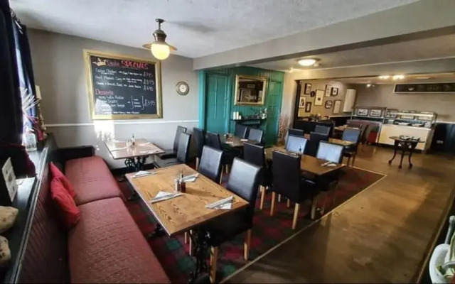 The Crown at Paull