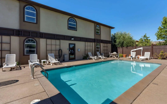 Comfort Inn & Suites Ukiah Mendocino County