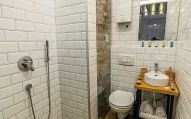 Royal Gold Apartments