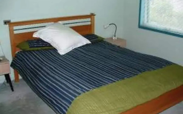 Beach House 2 - Tura Beach