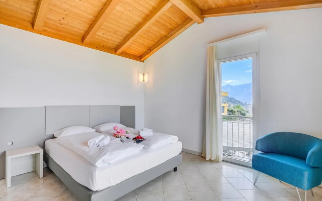 Casa Zaira 1 – Guest Rooms – Gambarogno
