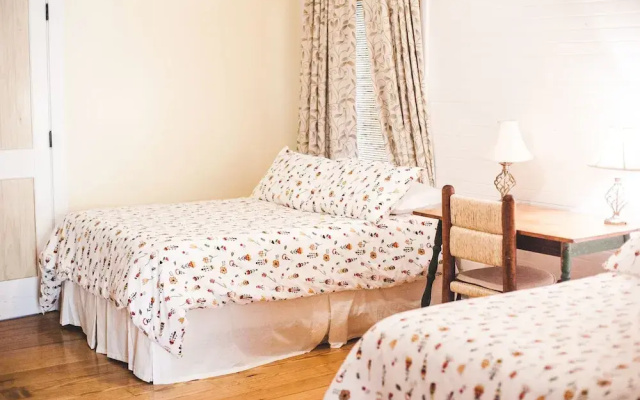 Swamp Rabbit Inn Travelers Rest