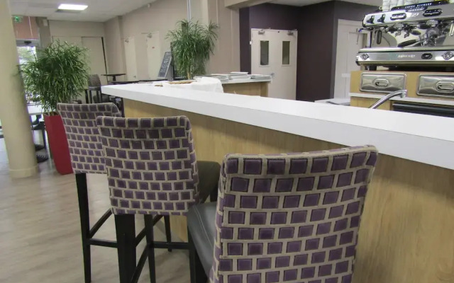 Comfort Hotel Aeroport Lyon St Exupery