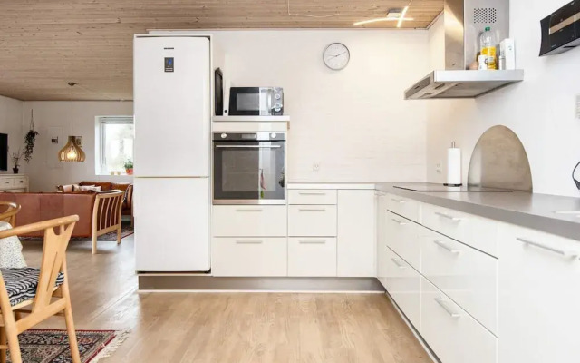 6 Person Holiday Home in Borkop