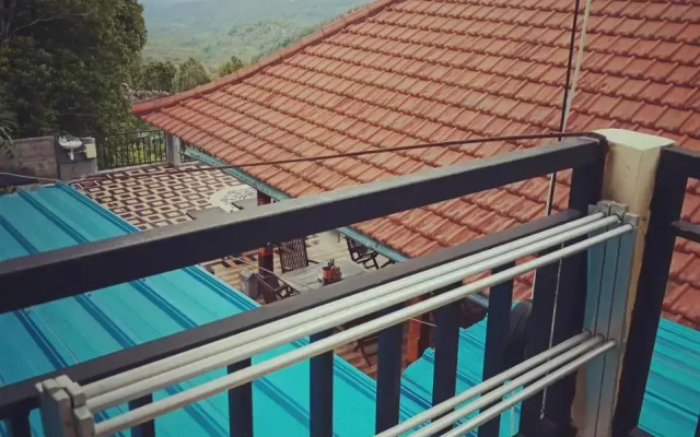 Adila Warung And Homestay