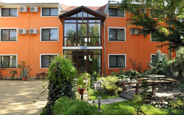 Hotel Cardinal