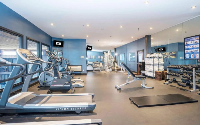 Sandman Hotel & Suites Kelowna