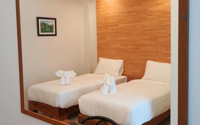 SUhotel Suratthani