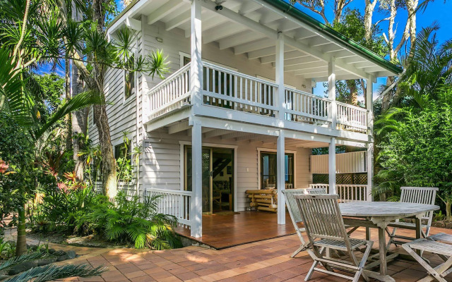 A Beach House At Byron