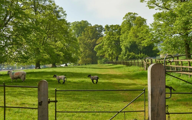 Dumbleton Hall Hotel