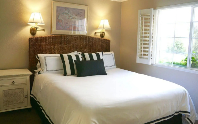 Capitola Hotel