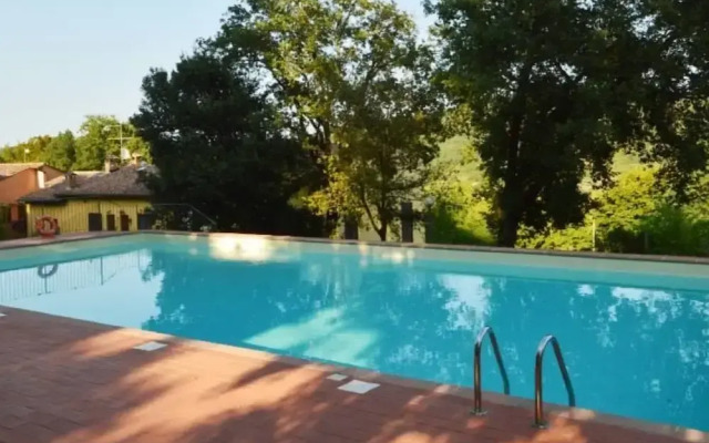 Tuscan Sun With Shared Pool