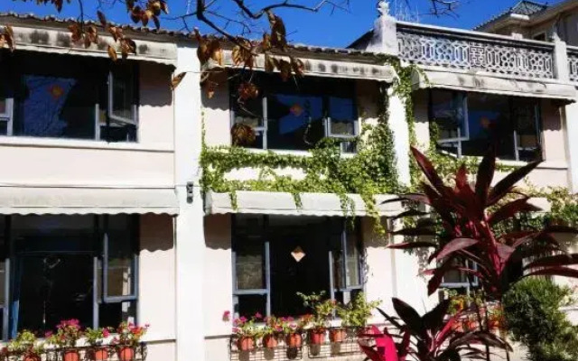 Yueshan Tinghai B&B
