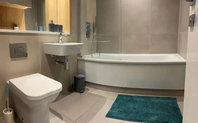 2br-modern-fullkitchen-25mincentrallondon-parking