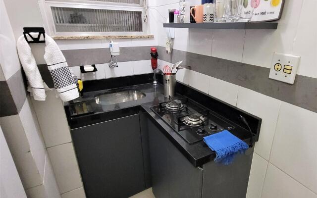 Quarto e sala novo e silencioso