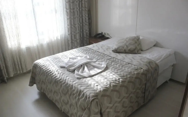 Grand Arslan Otel