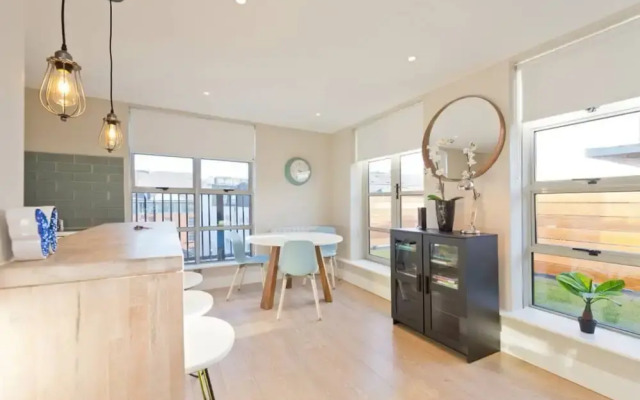 2 Bedroom Rooftop Apartment in Temple Bar Sleeps 6