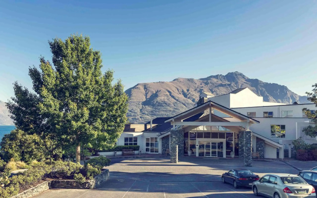 Mercure Queenstown Resort
